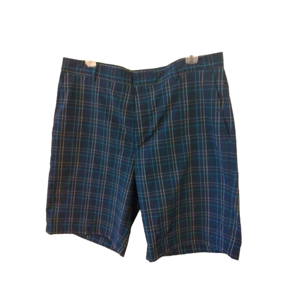 Walter Hagen Other - Walter Hagen Blue/Beige Stripped Comfort Golf Shorts Clasp Zipper Closure Sz36